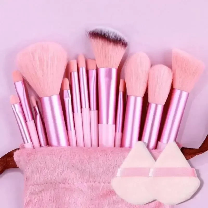Set de Brochas de Maquillaje Profesional – 13 a 16 Piezas