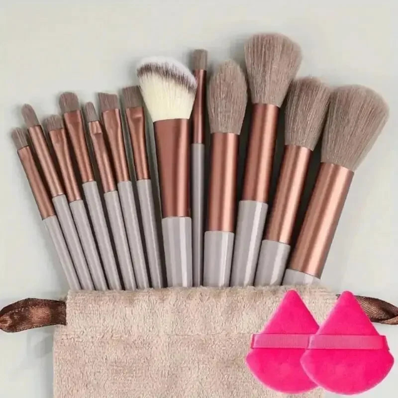 Set de Brochas de Maquillaje Profesional – 13 a 16 Piezas