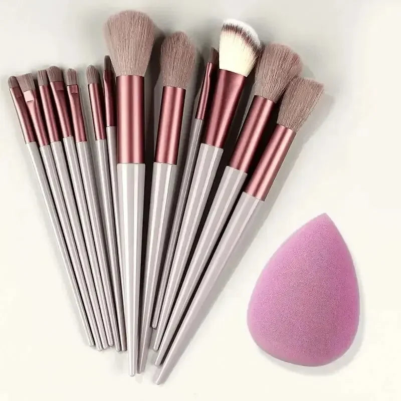 Set de Brochas de Maquillaje Profesional – 13 a 16 Piezas